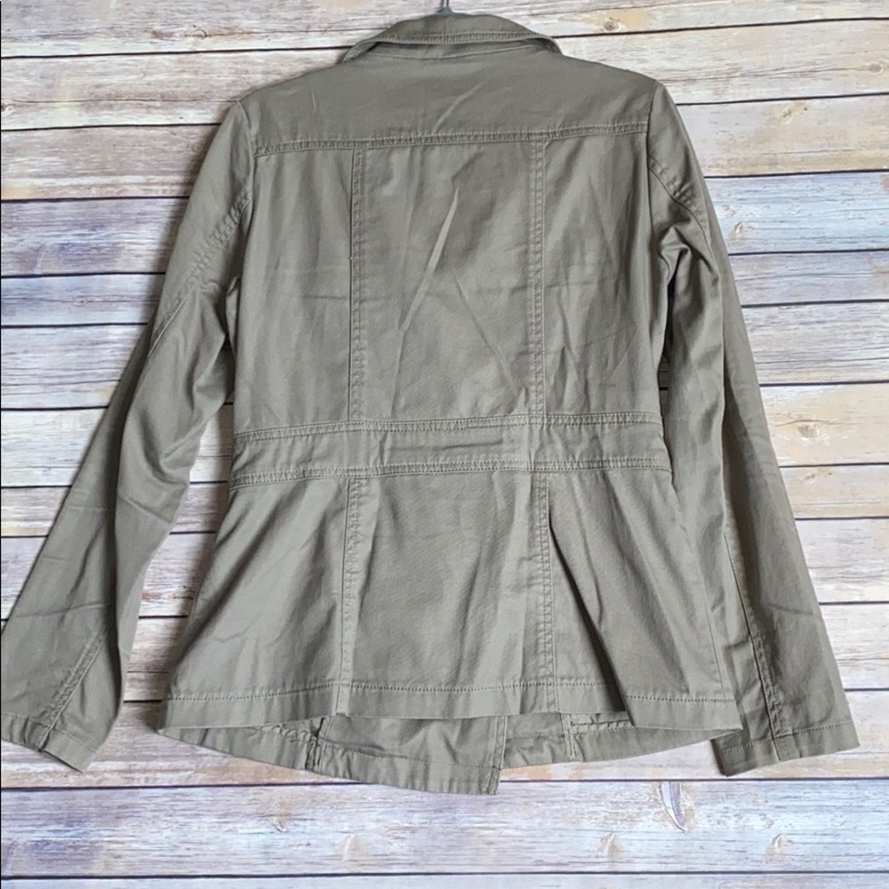 Divided Jacket - Picture 4 of 4